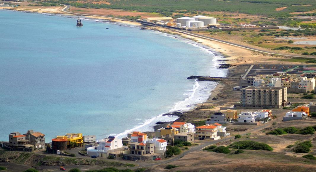 Pousada Monte Cara Mindelo Exterior photo